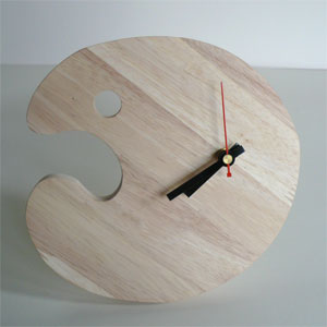 ゴム木、　ユニック　豆の形の時計　クロック、　クォーツ　クロック　bean shape rubber wood panel, quartz clock