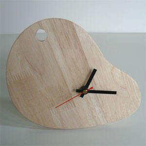 ゴム木、ユニック　豆の形の時計　クロック、　クォーツ　クロック　bean shape rubber wood panel, quartz clock